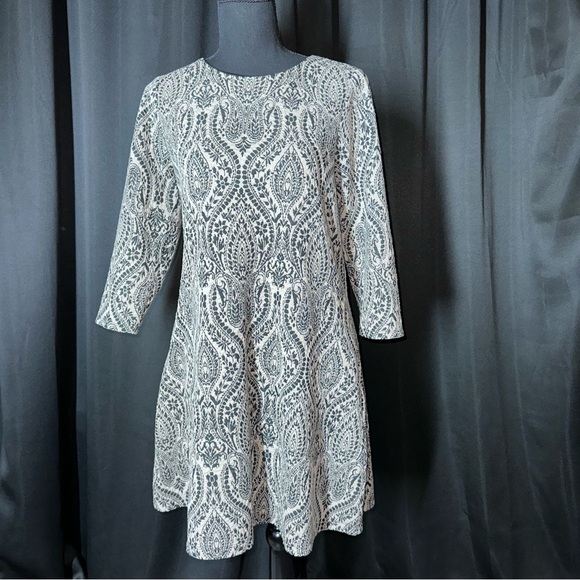 London Style Collection Petites Sz 8P Pullover Dress 3/4 Sleeve Fit & Flare EUC - Picture 1 of 14